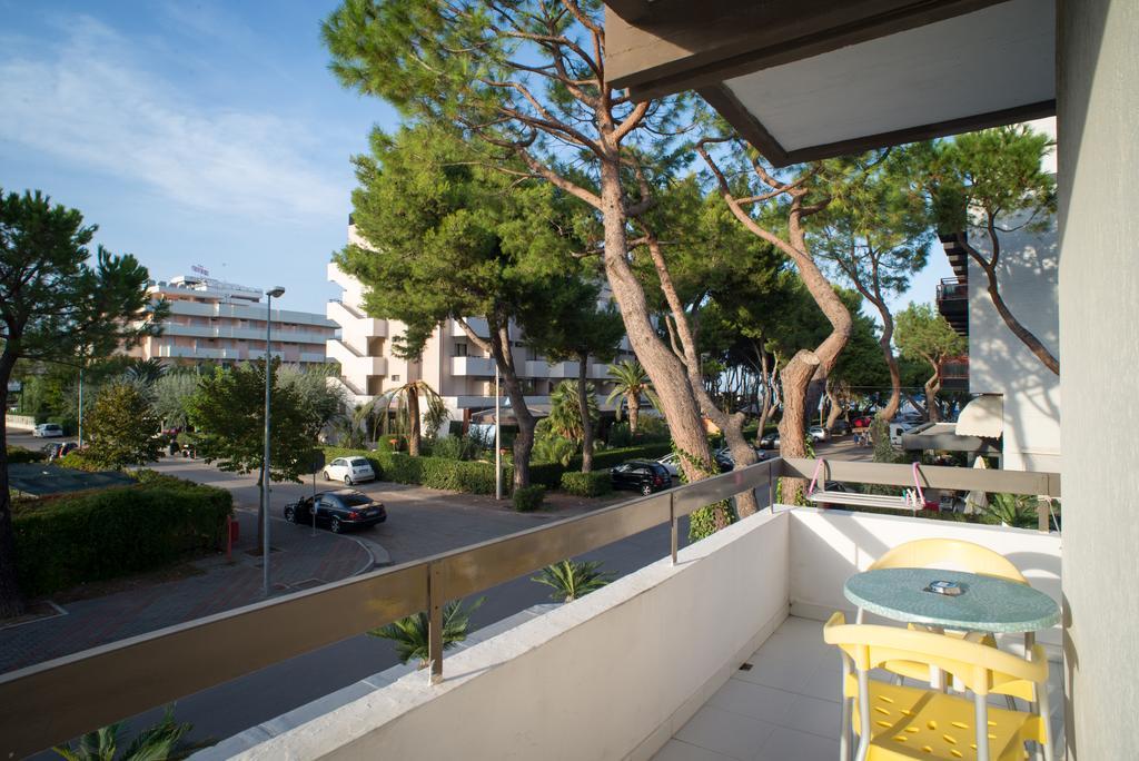 Hotel Clipper Giulianova Exterior foto