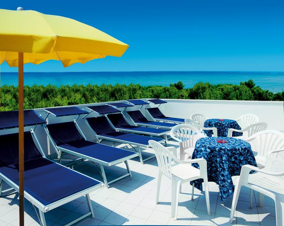 Hotel Clipper Giulianova Exterior foto